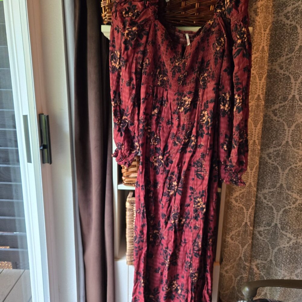 Free People Jaymes Midi / Maxi Burgandy Small